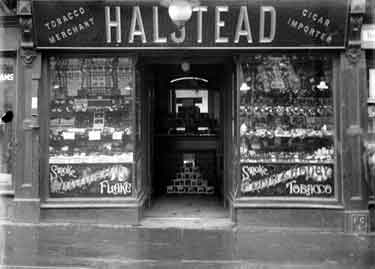 Halsteads Tobacconist, 20 Northgate, Dewsbury. Halstead's was famous for blending and mixing their own tobaccos, especially 'Old Rope'.