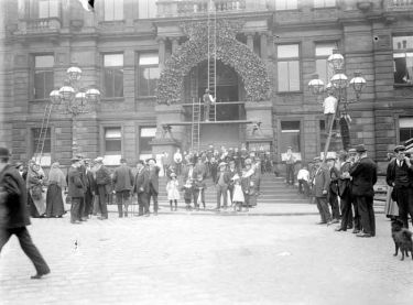 Royal Visit, King George V and Queen Mary, Town Hall, Dewsbury. Preparing Town Hall for Royal Visit.
