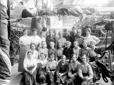 Textile workers in mill, Dewsbury