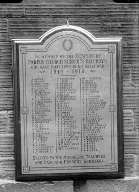 War memorial, Dewsbury Parish School Old Boys