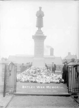 War Memorial, Batley