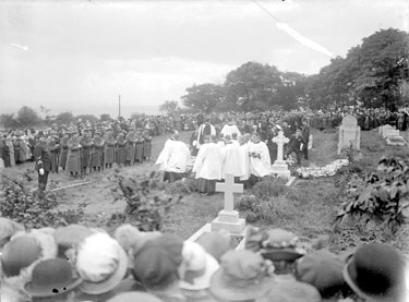 Military Funeral, at graveside, Dewsbury
