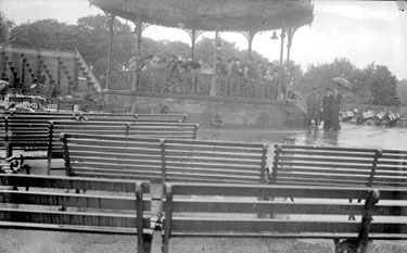 Bandstand, Crow Nest Park, Dewsbury