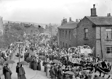 Procession celebrating Queen Victoria Diamond Jubilee, Batley