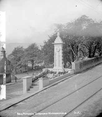 War Memorial, Longwood, Huddersfield