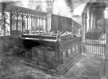 Tombs of Sir George Savile and Sir John Savile and his two wives, Thornhill Church