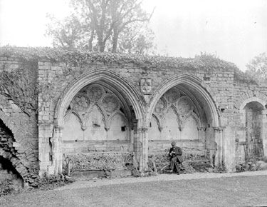 Kirkham Abbey, Lavatory Arches