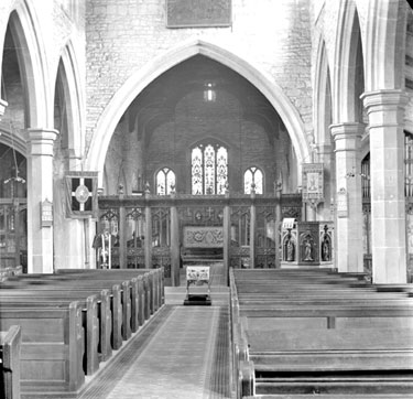 Almondbury Church: interior