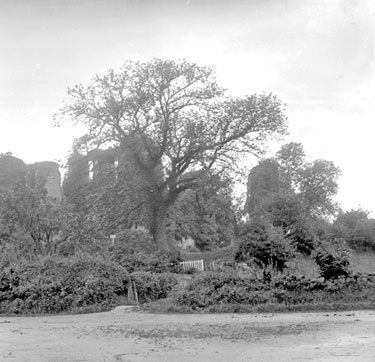 Slingsby Castle