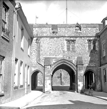 King's Gate, Winchester