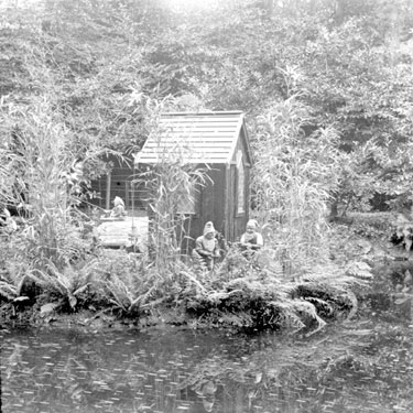 Pond near Bodfean