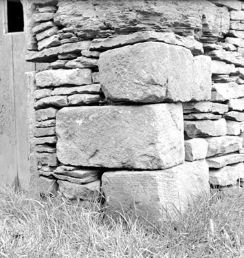 Stones in outbuilding near Victoria Temperance Restaurant, Castle Hill, Almondbury