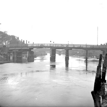 The Bridge, Selby
