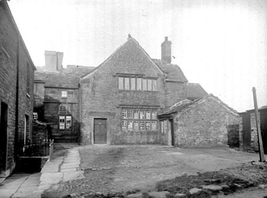 Old Hall, Quarmby