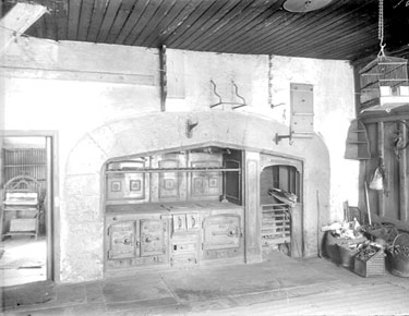 Whitley Beaumont, Fireplace in Kitchen