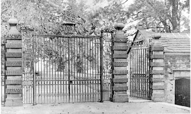 Entrance Gates, Kirklees Park