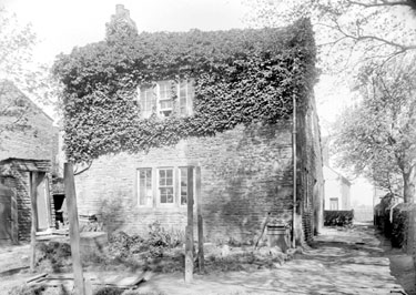 113 Westgate, Almondbury, Cottage in which Abraham Moss lived