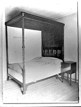 Old Bedstead, Woodsome Hall