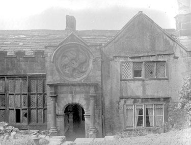 New Hall, Elland