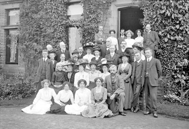 W Sykes with group, Fenay Royd, Huddersfield
