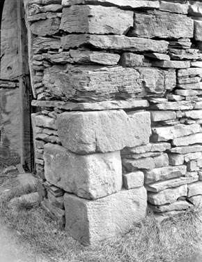 Near Victoria Restaurant, Castle Hill. Stones in outbuilding probably from the Castle