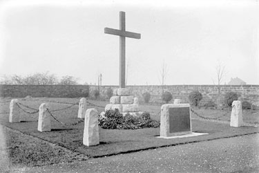 War memorial, South Ossett