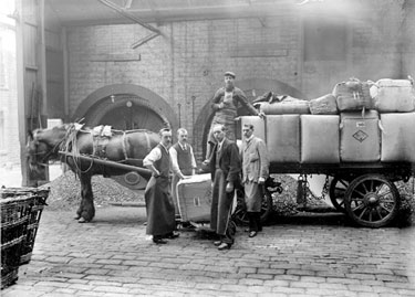 Men loading up Horse and Waggon, Kaye and Stewarts Mill, Huddersfield