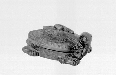 Chinese carved jade figure of a tortoise at Bagshaw Museum, Batley