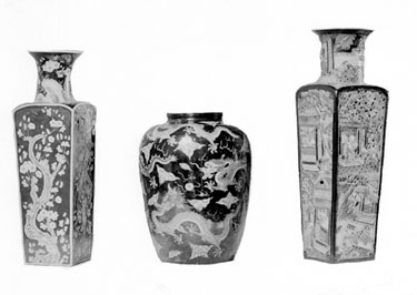 Chinese Vases, Bagshaw Museum, Batley