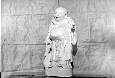 Chinese Figure, Bagshaw Museum, Batley