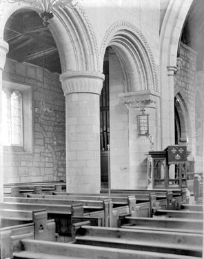 Sherburn_in_Elmet Church interior