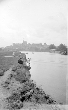 Children by River Thames, Windsor, Berkshire