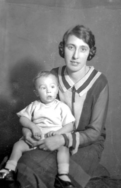 Portrait of Mrs Beven and child, Tony