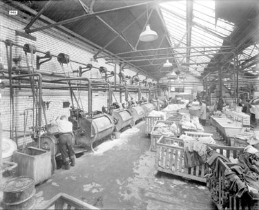 Thomas Broadbent & Sons Ltd: men working