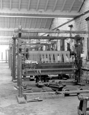 Woollen Manufacture, Healding
