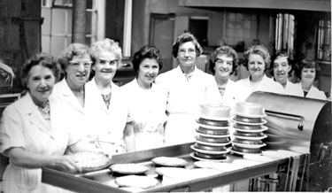 Canteen Staff, Centenary Year, Beanlands Mill, Spring Grove Mills, Clayton West