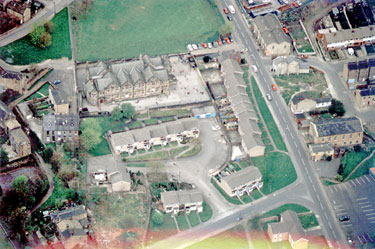 Aerial view of Carlton Junior & Infants School, Batley Carr, Batley