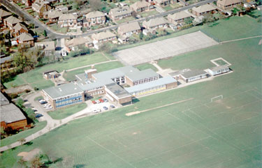 Aerial view of Birkenshaw Infants & Junior School, Gomersal