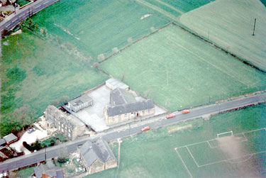 Aerial view of Hartshead Junior & Infants, School Lane, Hartshead