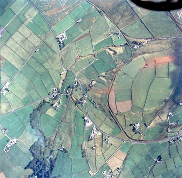 Aerial view of Marsden and Blackmoorfoot showing Chain Road running from bottom right to top left joining Slaithwaite Road; Varley Road and Holt Head Road bottom left