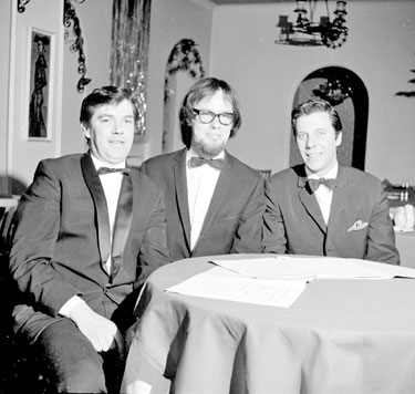 Ron Bottomley Trio at Batley Variety Club