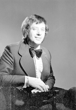 Peter Crane at Batley Variety Club