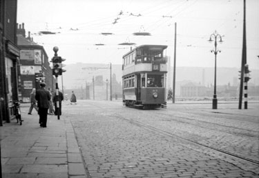 Tram at Northumberland Street and Northgate junction - last day running for Longwood from Bradley (UEC Car No. 83)