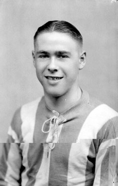 Huddersfield Town A. F. C. Players - Ken Willingham (Town Career: 1930-45)