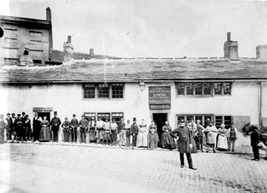 Horse Shoe Inn, Old Street, Huddersfield - pulled down in 1883