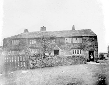 The Old Hall, Longley