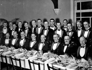 214 Battery Royal Artillery, Huddersfield Territorial Army - Col. Moxon dining out at Crown Hotel, Stoke