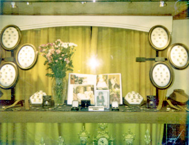 Messrs. Fillans & Sons Ltd, Jewellers, No.2 Market Walk - Funeral of Princess of Wales - shop window display