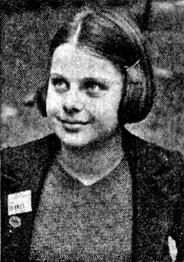 Young evacuees, children of Hoover Employees sent to USA in WWII - Refugee Children: Betty Searle (12), daughter of Mrs Brown, London. Stepfather inspector in Hoover plant. Placed with Mr & Mrs Warbur