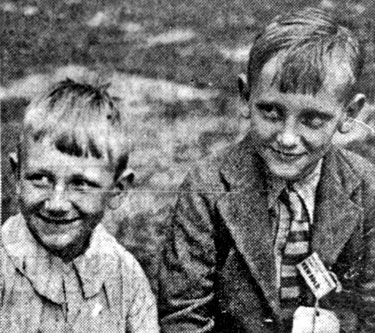 Young evacuees, children of Hoover Employees sent to USA in WWII - Refugee Children: The Newbolds: Geoffrey (6) and Peter (9) of Greenford, Middx. Their father was checker in Hoover plant at Perivale.
